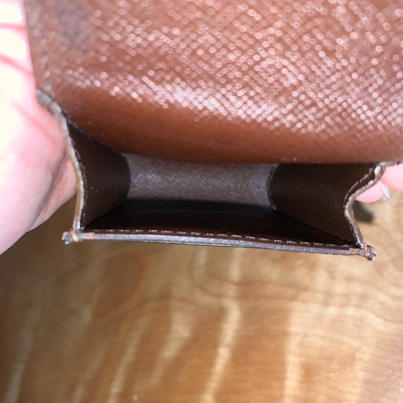 Louis Vuitton Cigarette Case - Picture 14 of 16